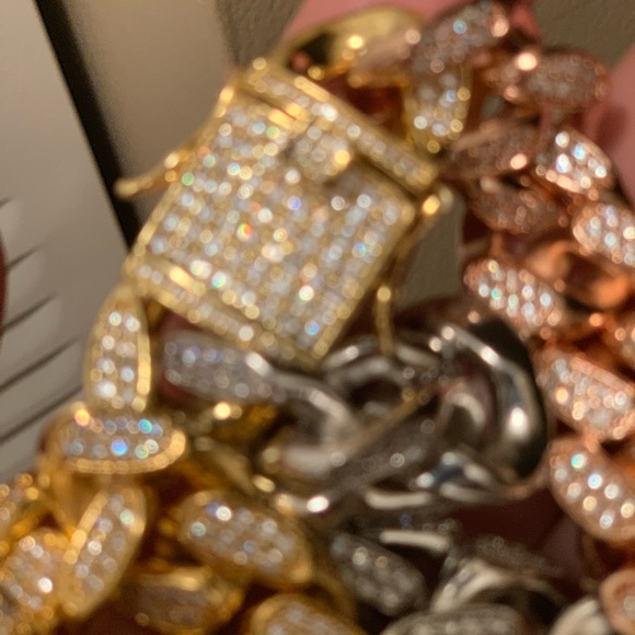 19mm Cuban link - Picture 2 of 2